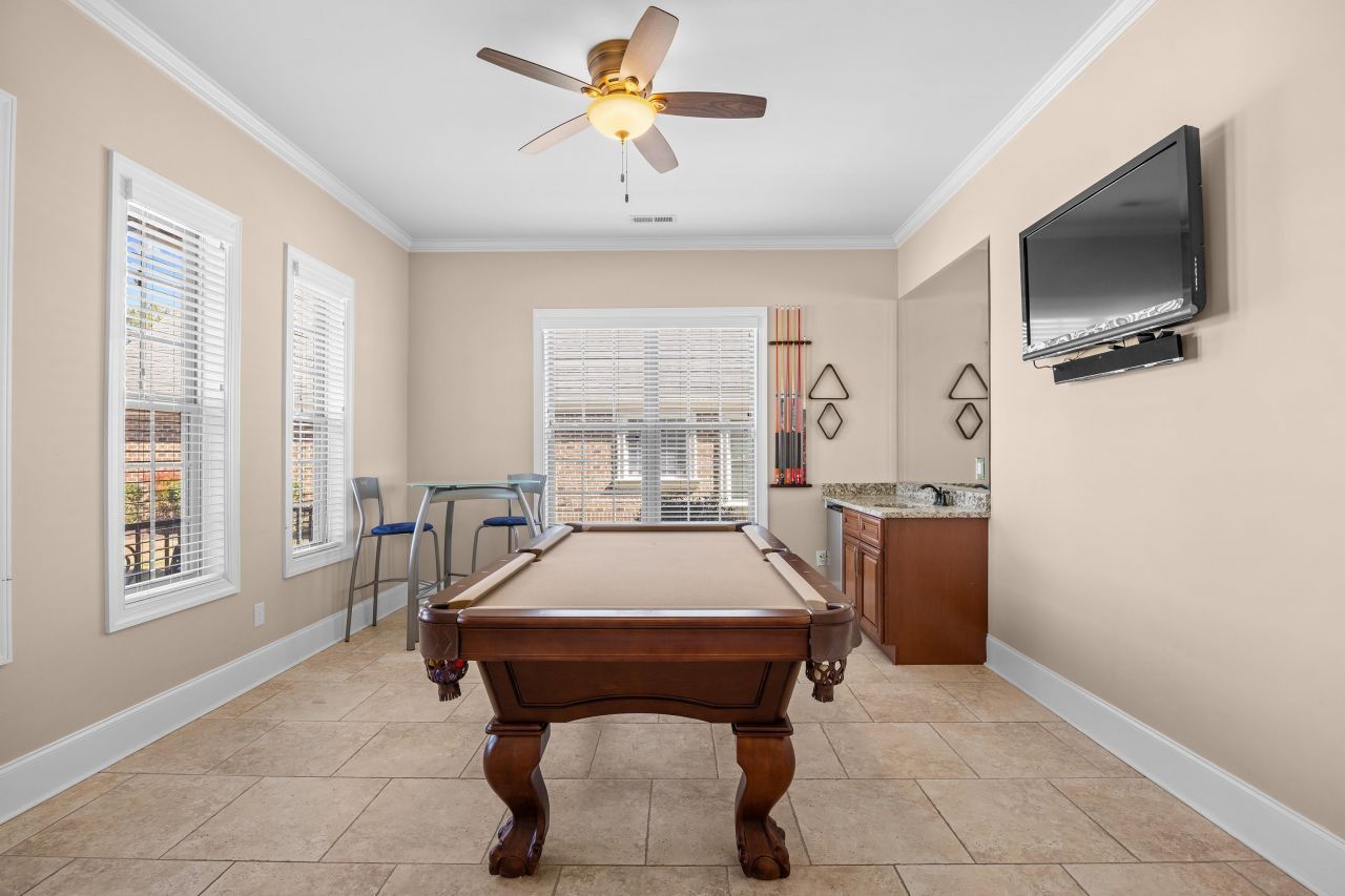 528 Walcott Dr.  Photo 13