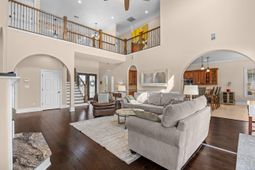 528 Walcott Dr.  photo 4