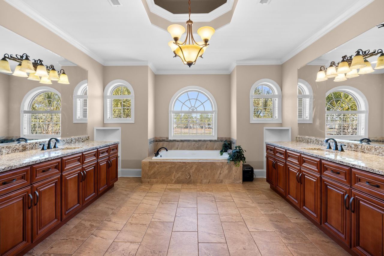 528 Walcott Dr.  Photo 30