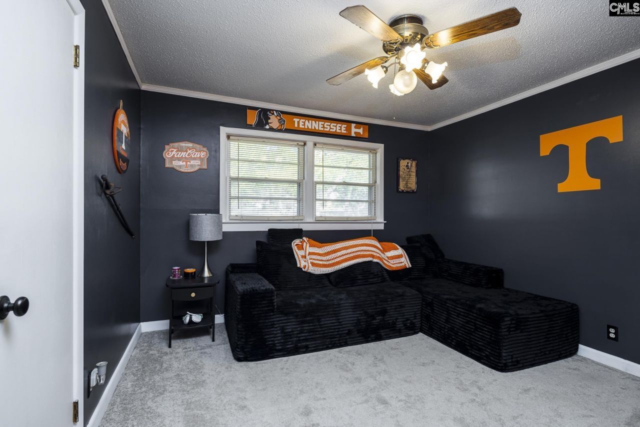 2520 Parkwood Drive  Photo 18