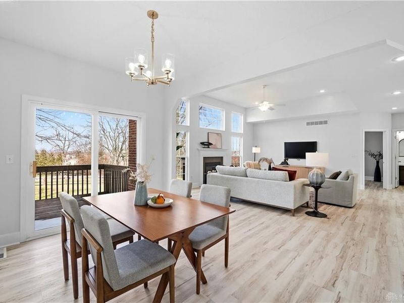 5715 Hawthorne Reserves Drive, Middletown, OH 45044 Photo 13