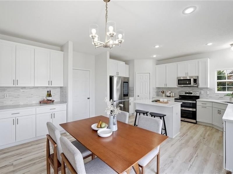 5715 Hawthorne Reserves Drive, Middletown, OH 45044 Photo 15