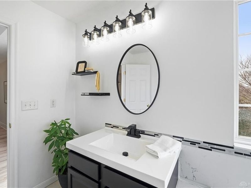 5715 Hawthorne Reserves Drive, Middletown, OH 45044 Photo 38