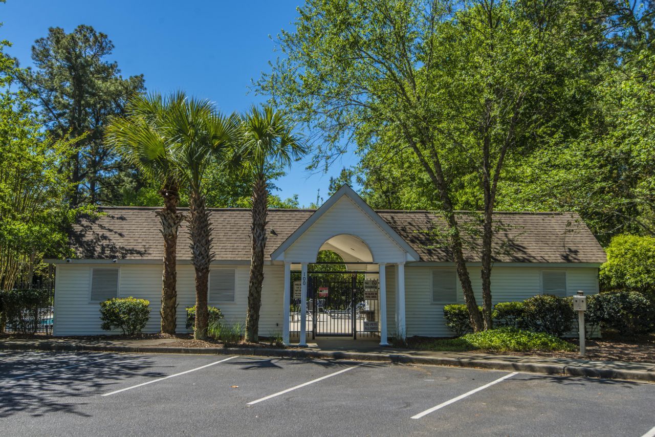 1304 Elm Hall Circle Photo 47