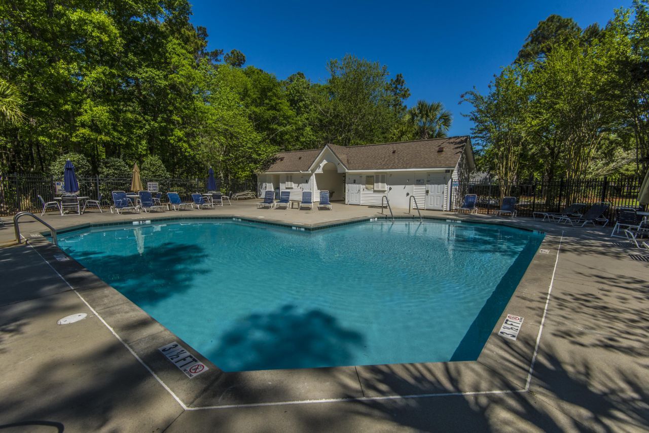 1304 Elm Hall Circle Photo 48