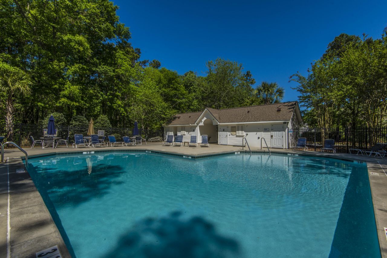 1304 Elm Hall Circle Photo 49