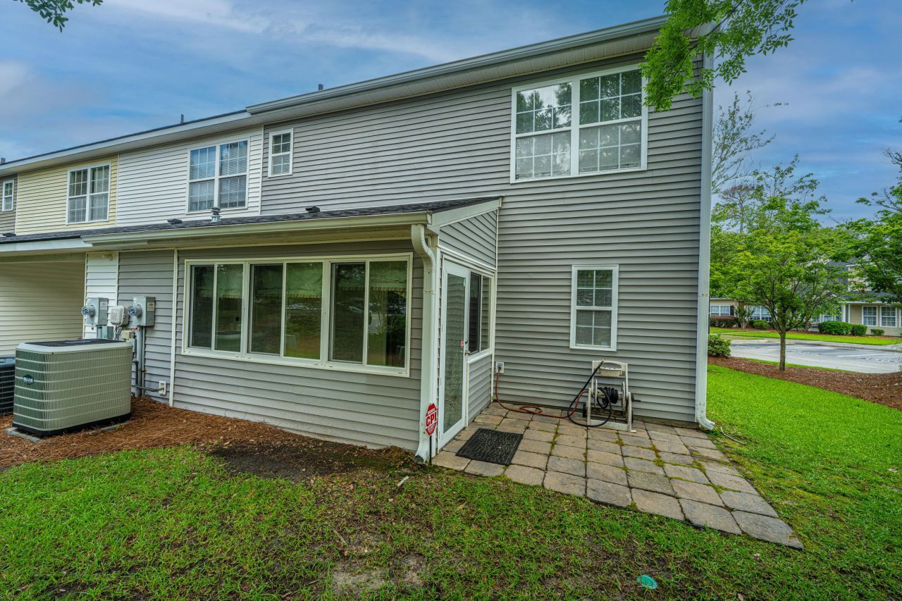 1304 Elm Hall Circle Photo 56