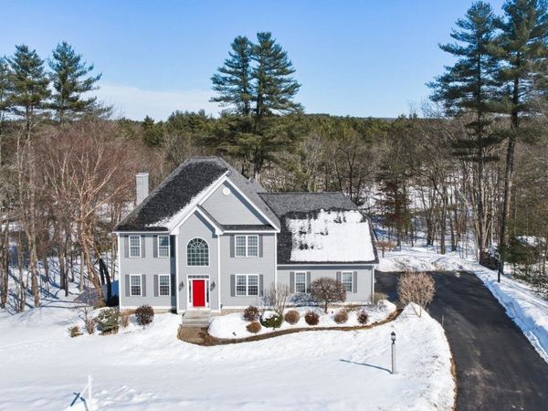 59 Post Road, Hooksett, NH 03106