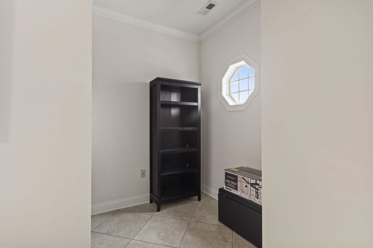 2037 Silver Crest Dr.  Photo 11