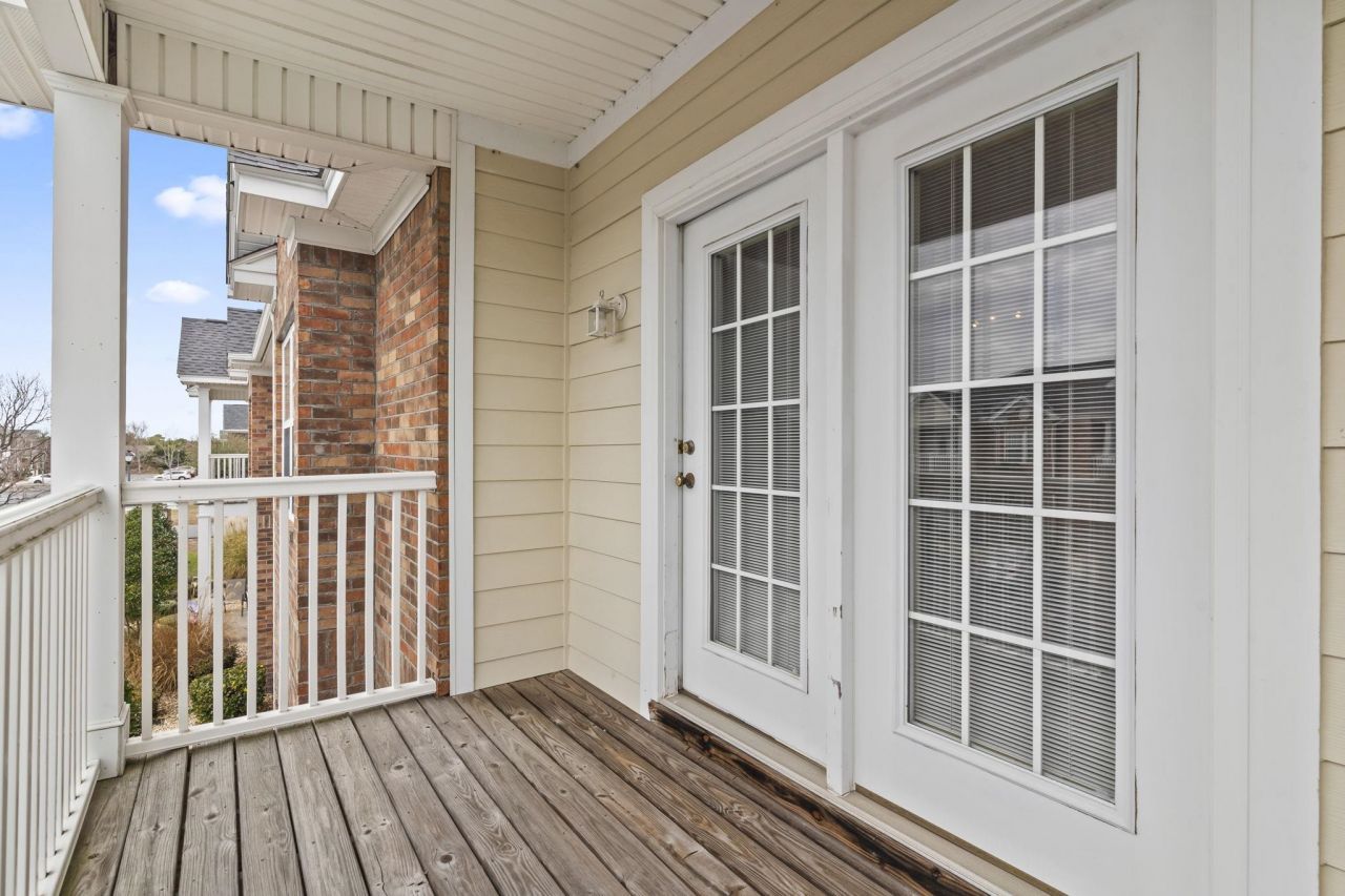 2037 Silver Crest Dr.  Photo 23