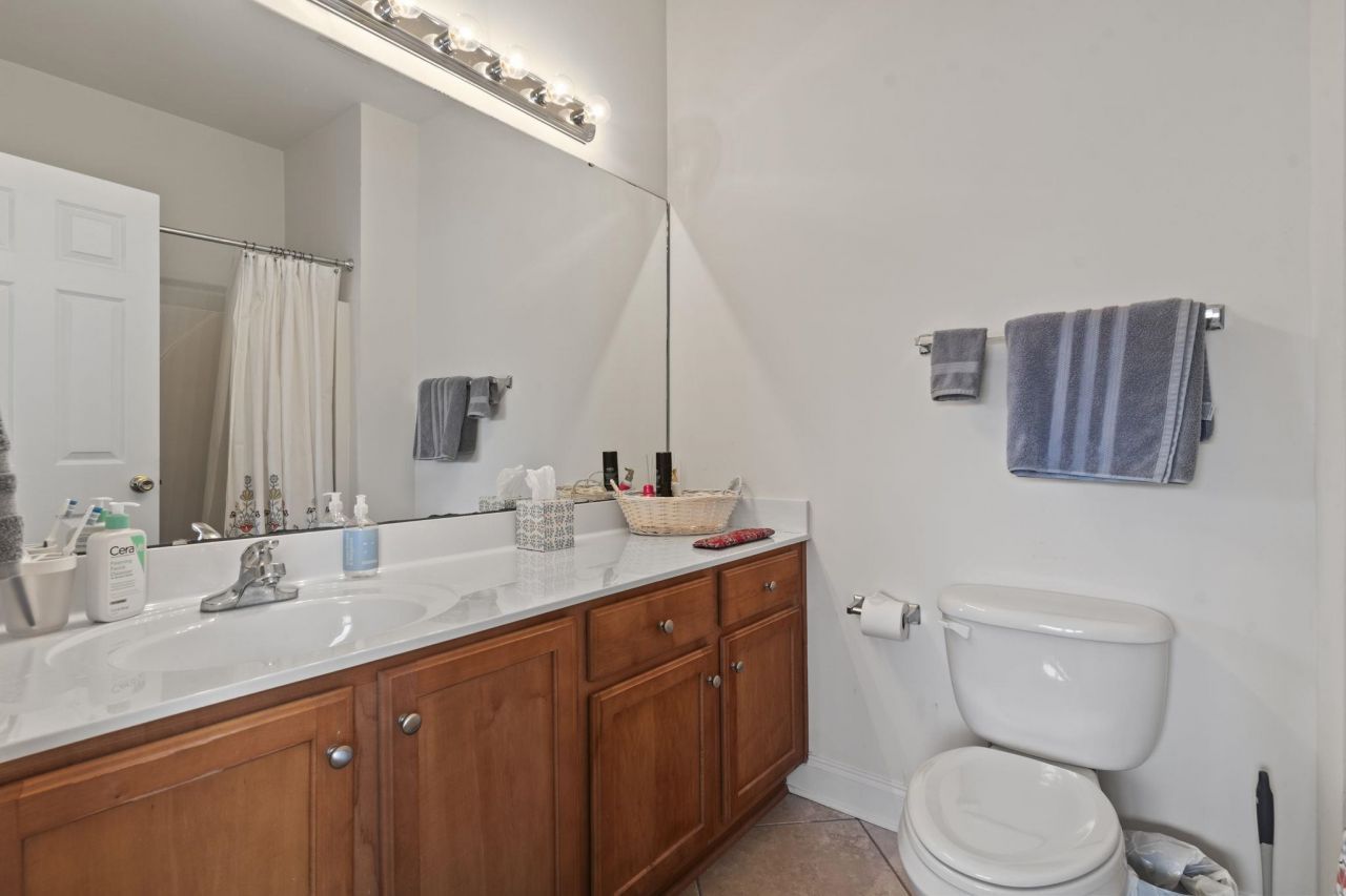 2037 Silver Crest Dr.  Photo 8