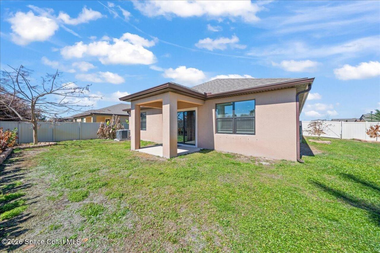 7499 Tourmaline Drive , Grant, FL 32949 Photo