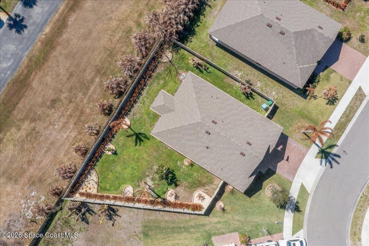 7499 Tourmaline Drive , Grant, FL 32949 Photo