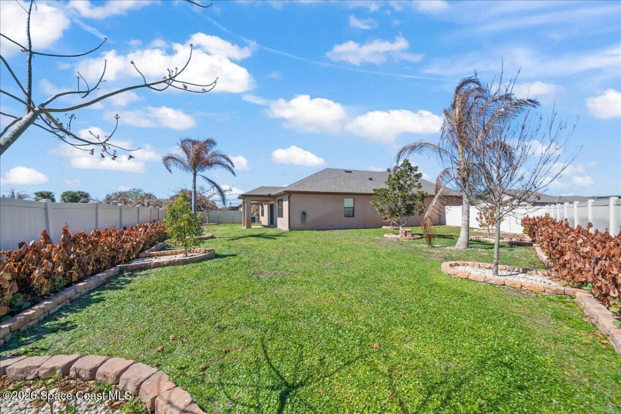 7499 Tourmaline Drive , Grant, FL 32949 Photo