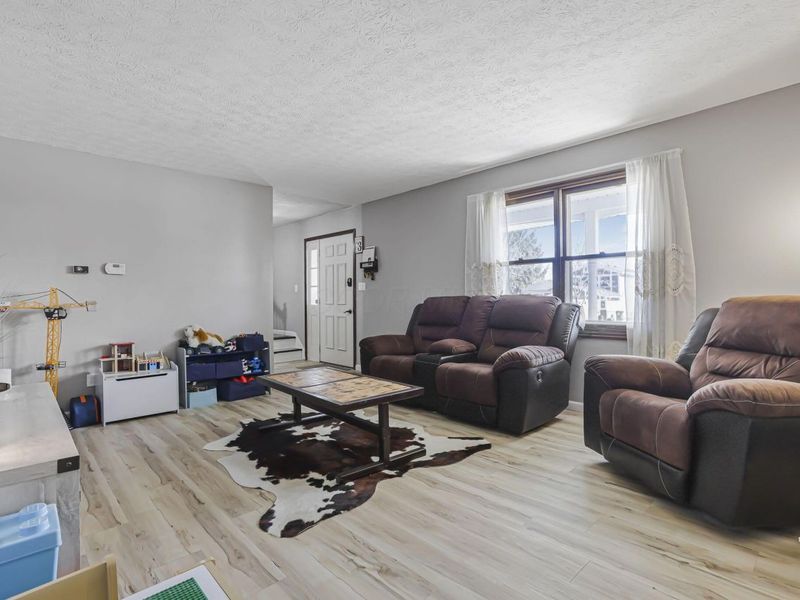 252 Old Coach Place, Canal Winchester, OH 43110 Photo 11