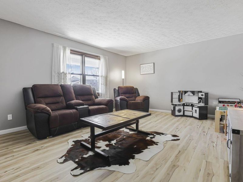 252 Old Coach Place, Canal Winchester, OH 43110 Photo 13