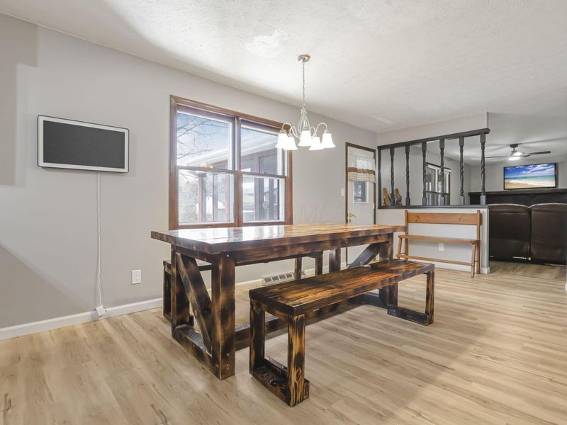 252 Old Coach Place, Canal Winchester, OH 43110 Photo 15