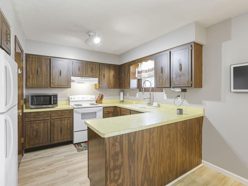 252 Old Coach Place, Canal Winchester, OH 43110 Photo 17