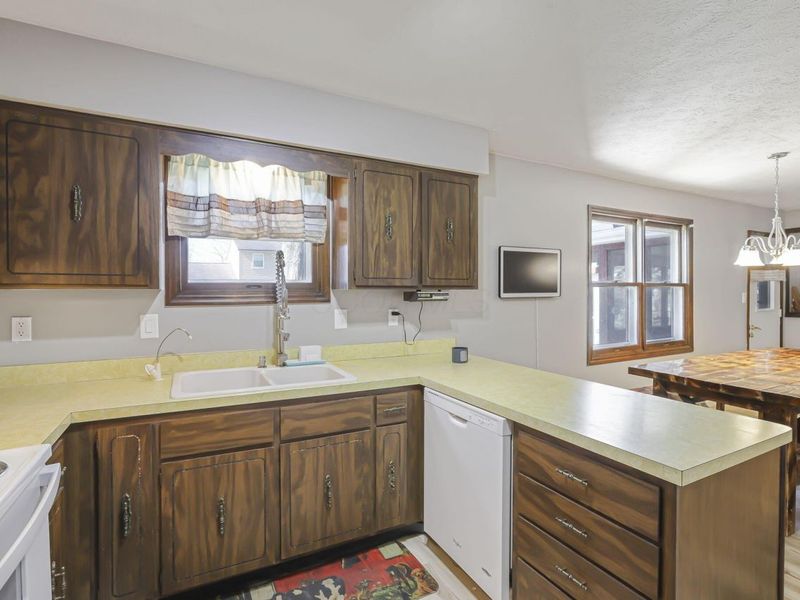 252 Old Coach Place, Canal Winchester, OH 43110 Photo 18