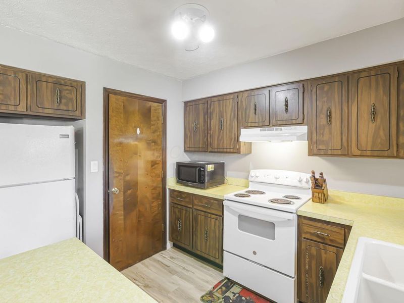 252 Old Coach Place, Canal Winchester, OH 43110 Photo 20