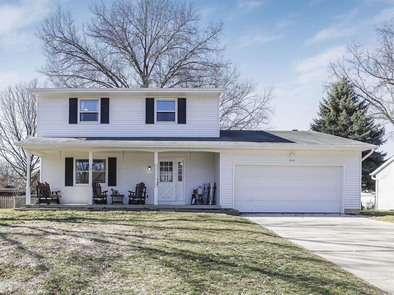 252 Old Coach Place, Canal Winchester, OH 43110 Photo 4