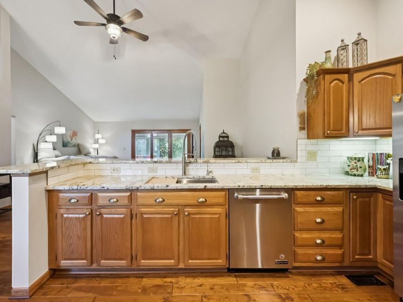 2521 Vililly Circle E, Grove City, OH 43123 Photo 15