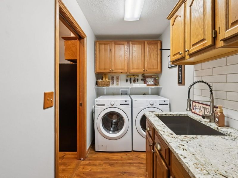 2521 Vililly Circle E, Grove City, OH 43123 Photo 32