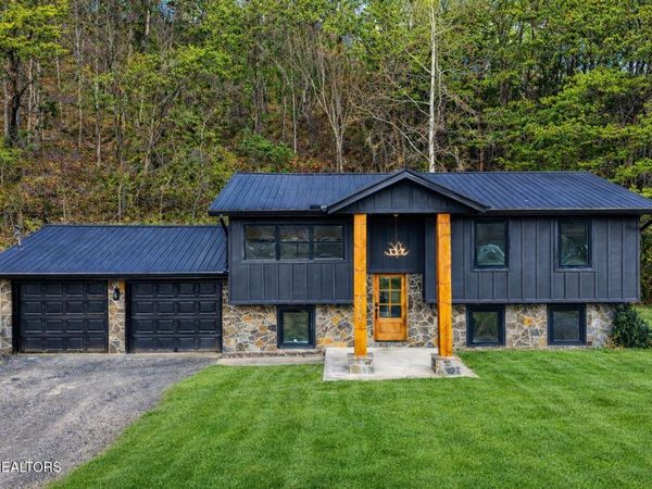 3139 Easy St, Pigeon Forge, TN 37862