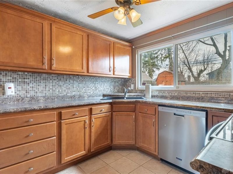 3826 California Avenue, Dayton, OH 45429 Photo 12