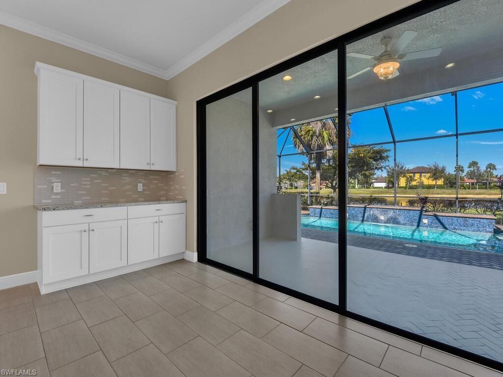 10093 Avalon Lake Cir, Fort Myers, FL 33913 Photo
