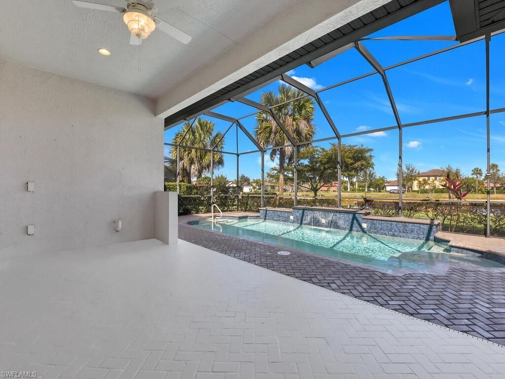 10093 Avalon Lake Cir, Fort Myers, FL 33913 Photo