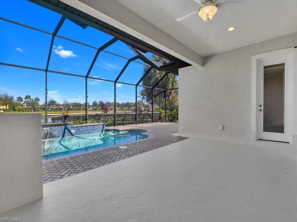 10093 Avalon Lake Cir, Fort Myers, FL 33913 Photo