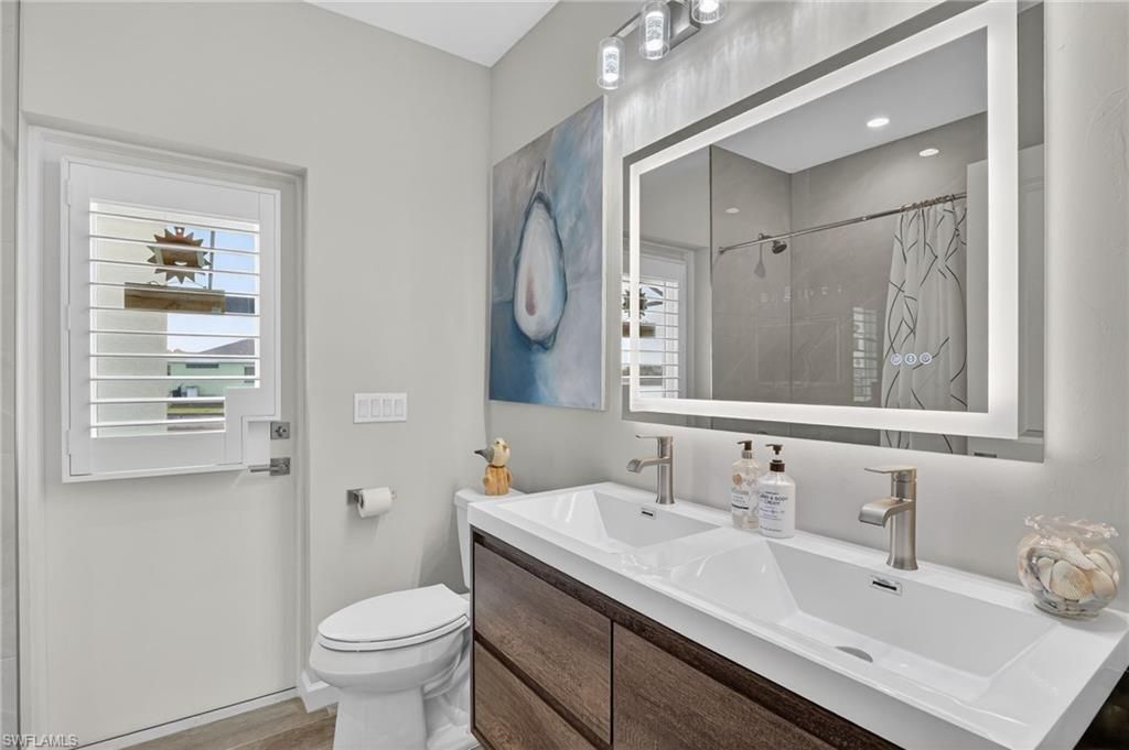 230 NE 18th St , Cape Coral, FL 33909 Photo