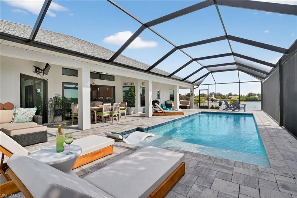 230 NE 18th St , Cape Coral, FL 33909 Photo