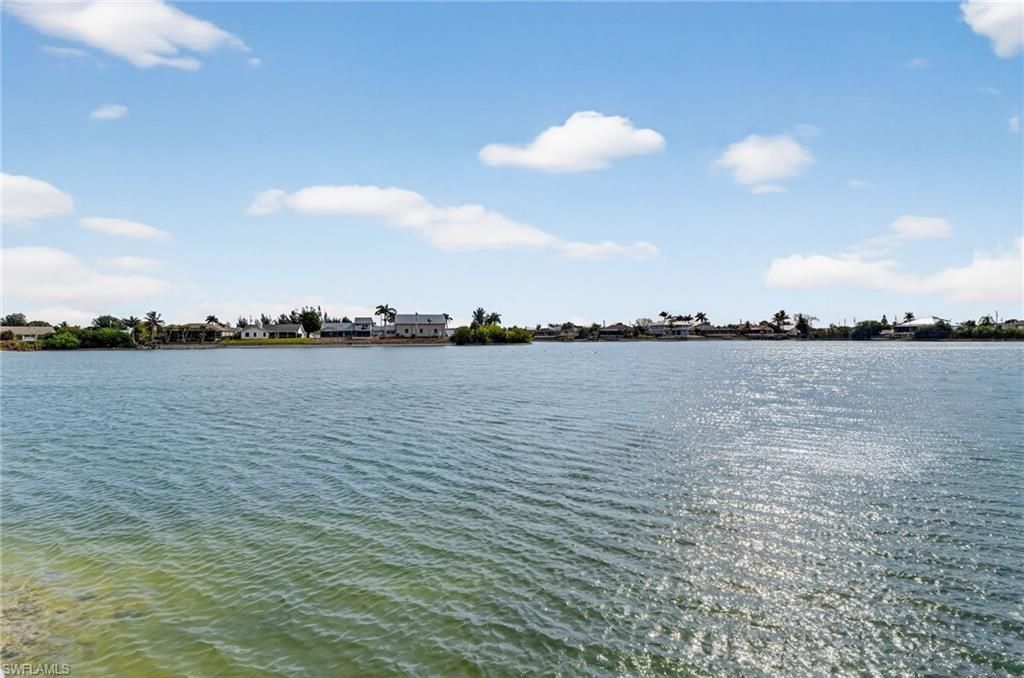 230 NE 18th St , Cape Coral, FL 33909 Photo