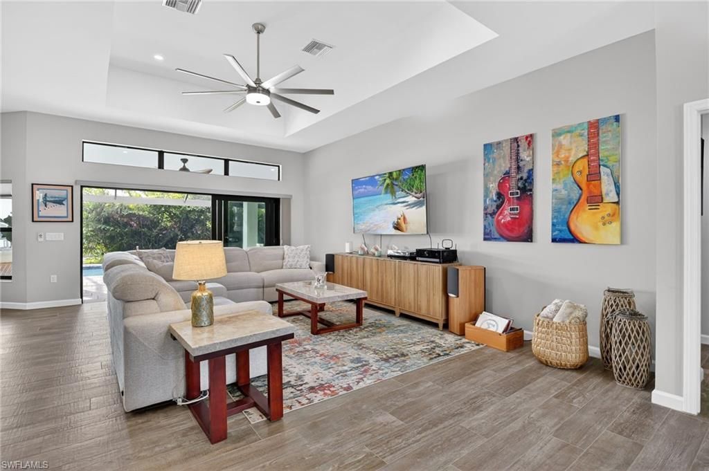 230 NE 18th St , Cape Coral, FL 33909 Photo