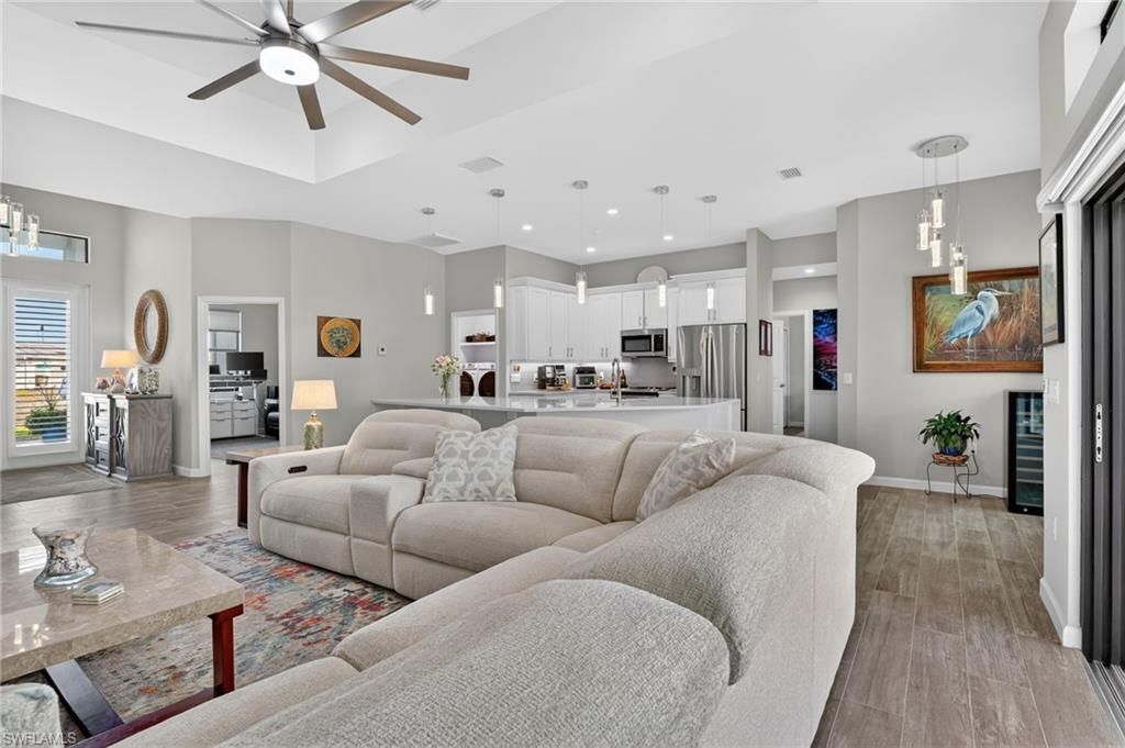 230 NE 18th St , Cape Coral, FL 33909 Photo