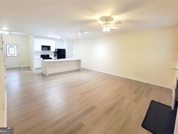 1516 Parc Main Street, Lawrenceville, GA 30046