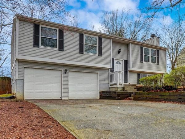 10415 Plantation Bridge Drive, Alpharetta, GA 30022