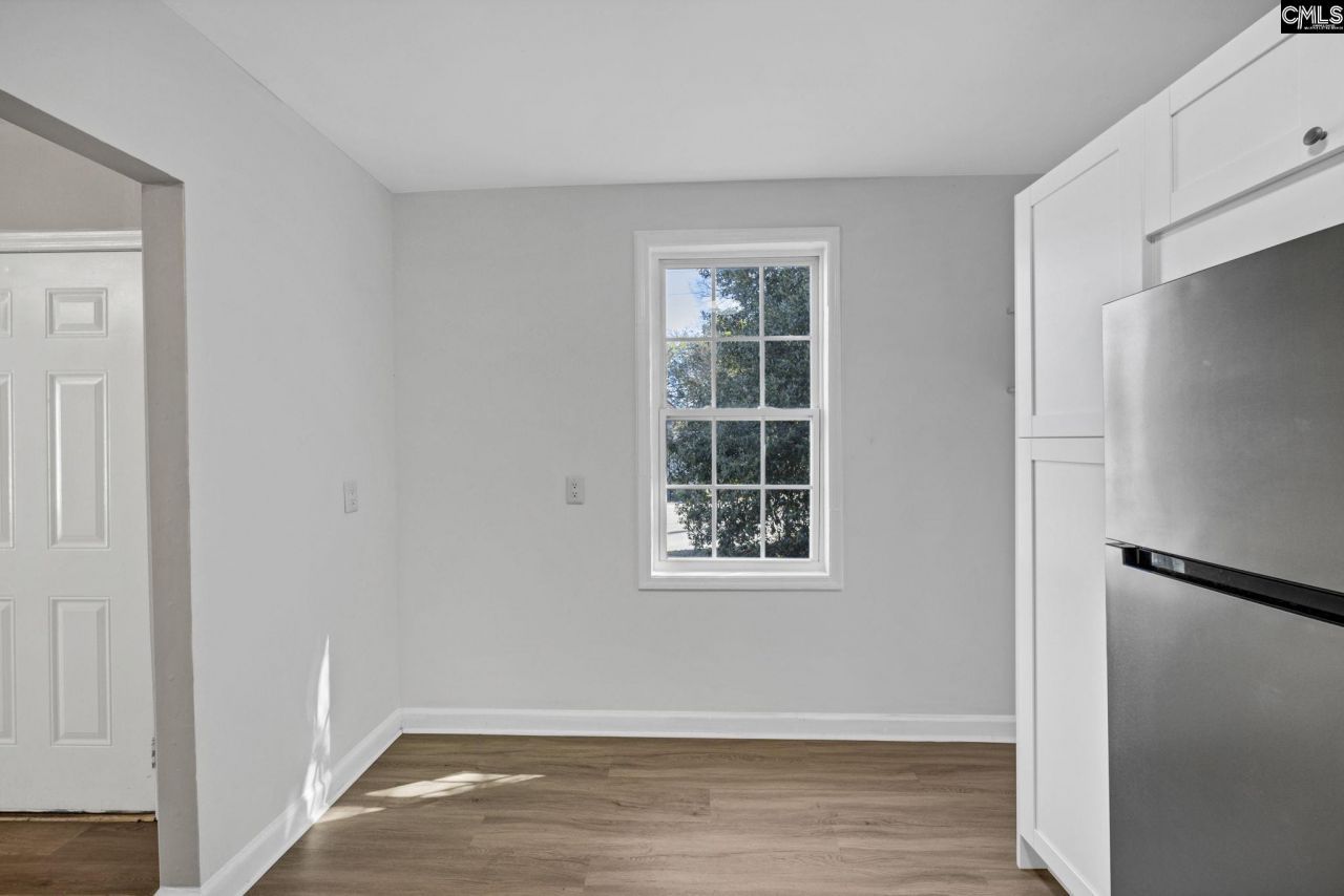 2813 Truman Street Photo 11