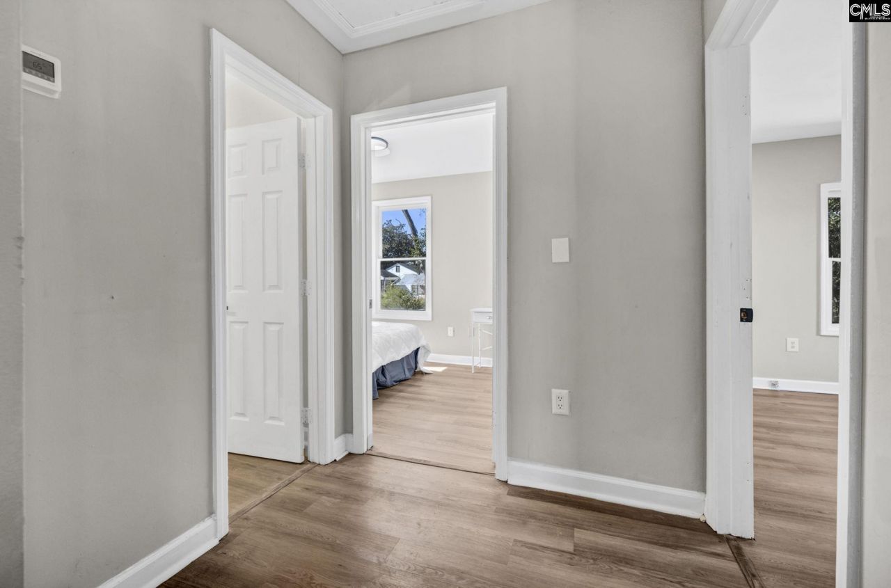 2813 Truman Street Photo 13