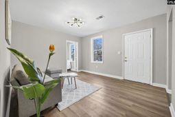 2813 Truman Street photo 4