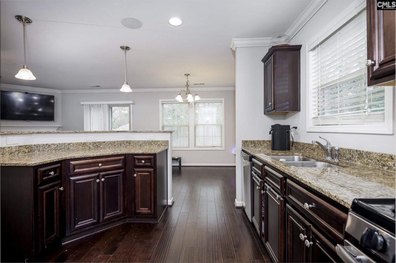 118 Pacific Avenue  Photo 12