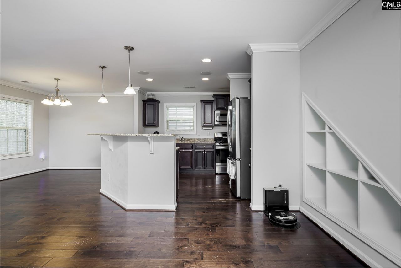 118 Pacific Avenue  Photo 8