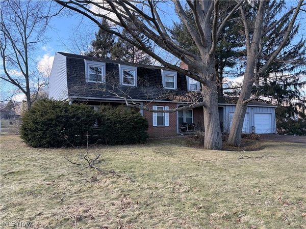 6543 Lake O Springs Avenue NW, Unit 6543, Canton, OH 44718