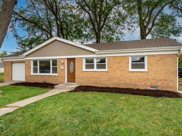 10854 Lyman Avenue , Chicago Ridge, IL 60415