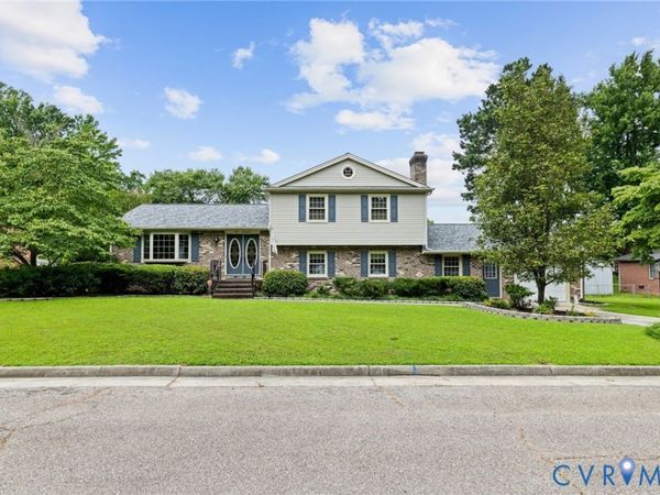 1017 Taylor Lane, Colonial Heights, VA 23834