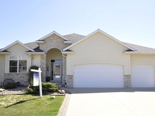 4063 Autumn Lake Court SW, Rochester, MN 55902