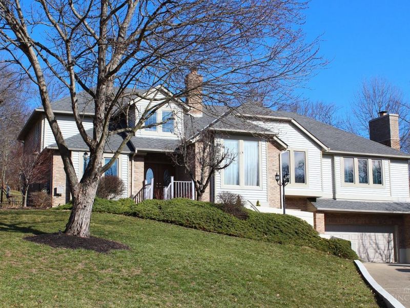 8410 Toddcreek Circle, West Chester, OH 45069 Photo 1