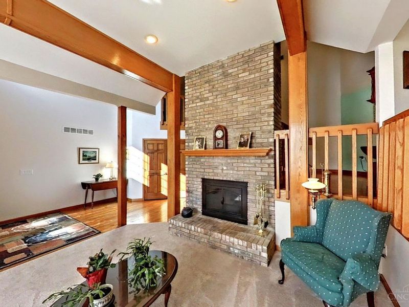 8410 Toddcreek Circle, West Chester, OH 45069 Photo 6